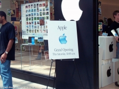 Apple Store Opening Lenox Mall 23